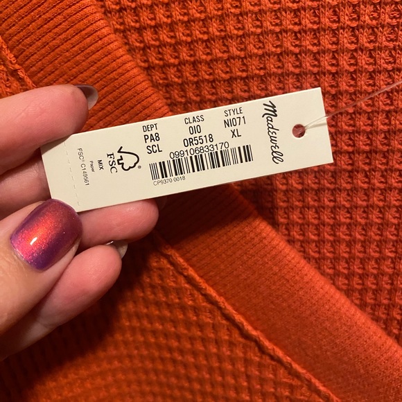 Waffle Knit V-Neck Long-Sleeve Sweater - Picture 5 of 7